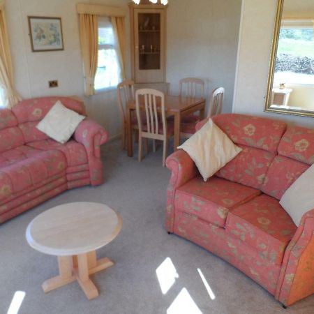 Luxury Mobile Home Near Perranporth Situated On A Quiet Farm Truro Exteriör bild