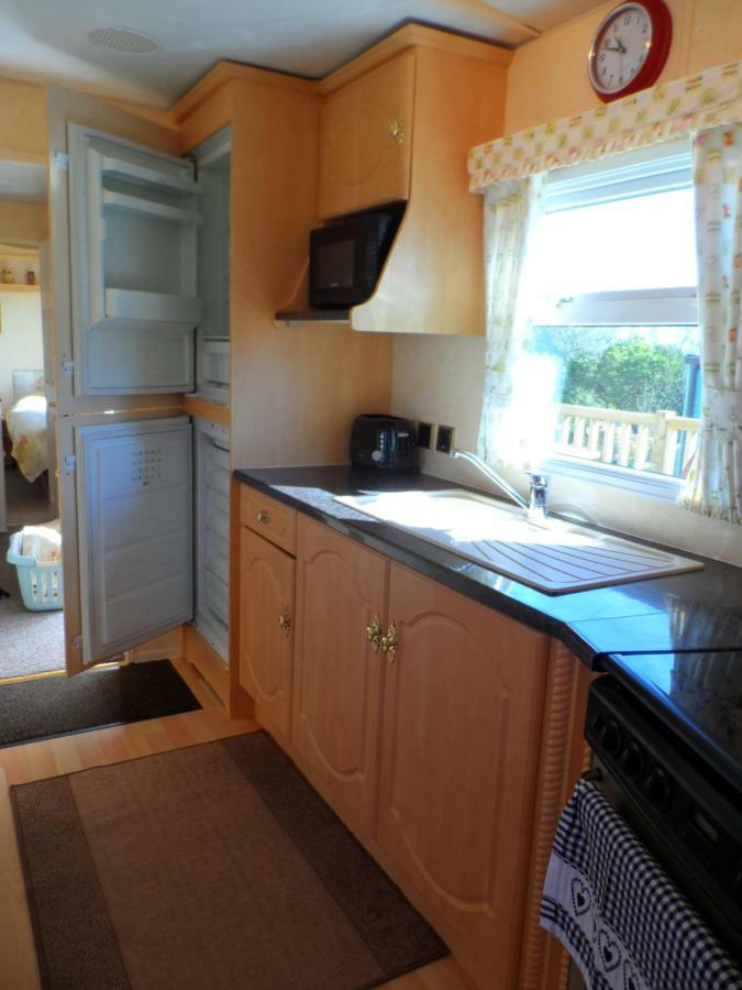 Luxury Mobile Home Near Perranporth Situated On A Quiet Farm Truro Exteriör bild