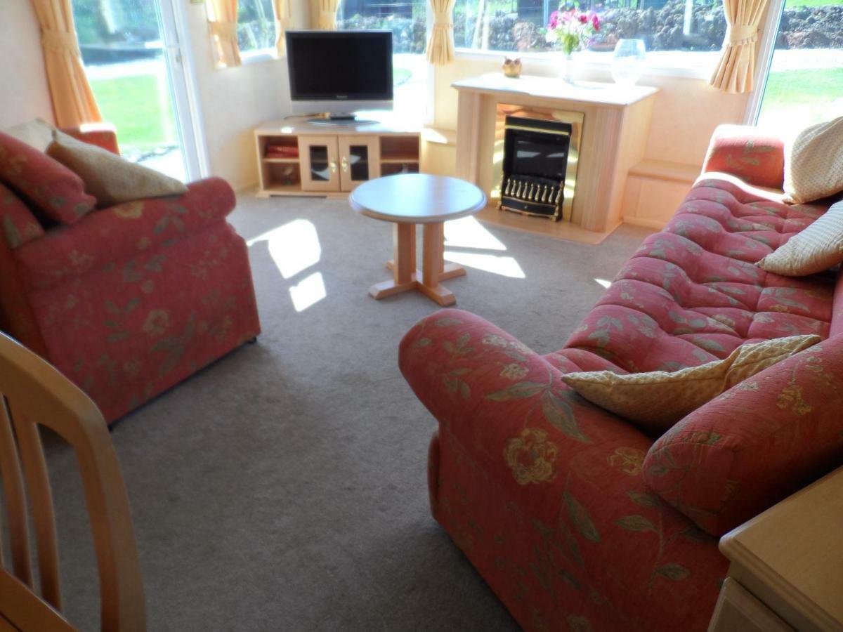 Luxury Mobile Home Near Perranporth Situated On A Quiet Farm Truro Exteriör bild