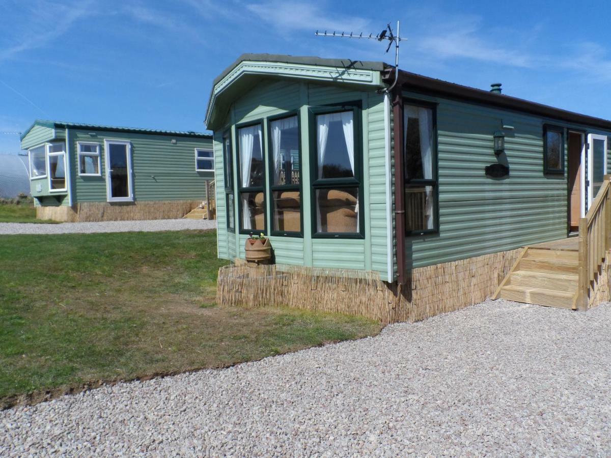 Luxury Mobile Home Near Perranporth Situated On A Quiet Farm Truro Exteriör bild